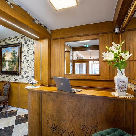 Voeroes Alom Panzio Bed & Breakfast Tiszakécske Eksteriør bilde